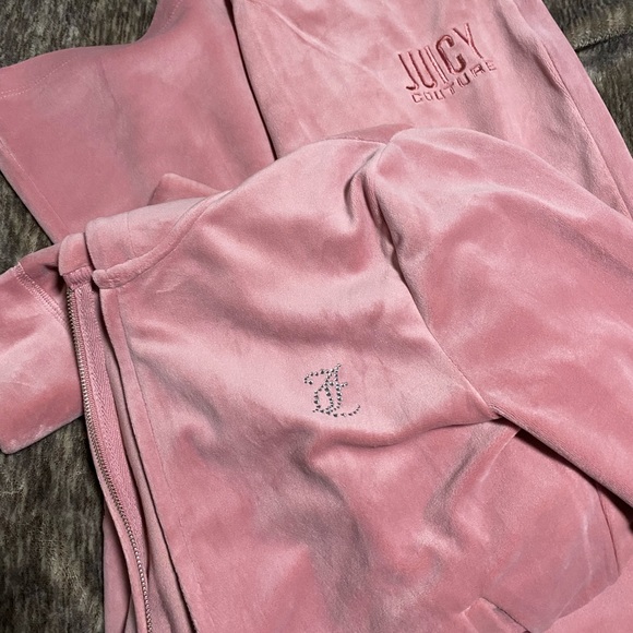 Juicy Couture Size Small Pink Velour set - Picture 4 of 9